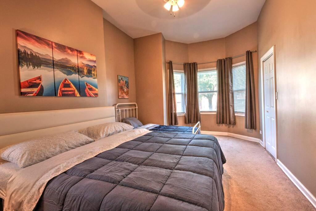 Spacious Row Home Next Transit Near Downtown W Parking Chicago Exterior foto