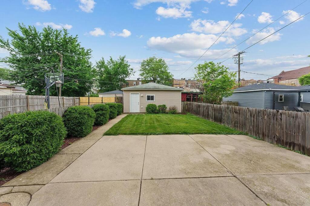 Spacious Row Home Next Transit Near Downtown W Parking Chicago Exterior foto