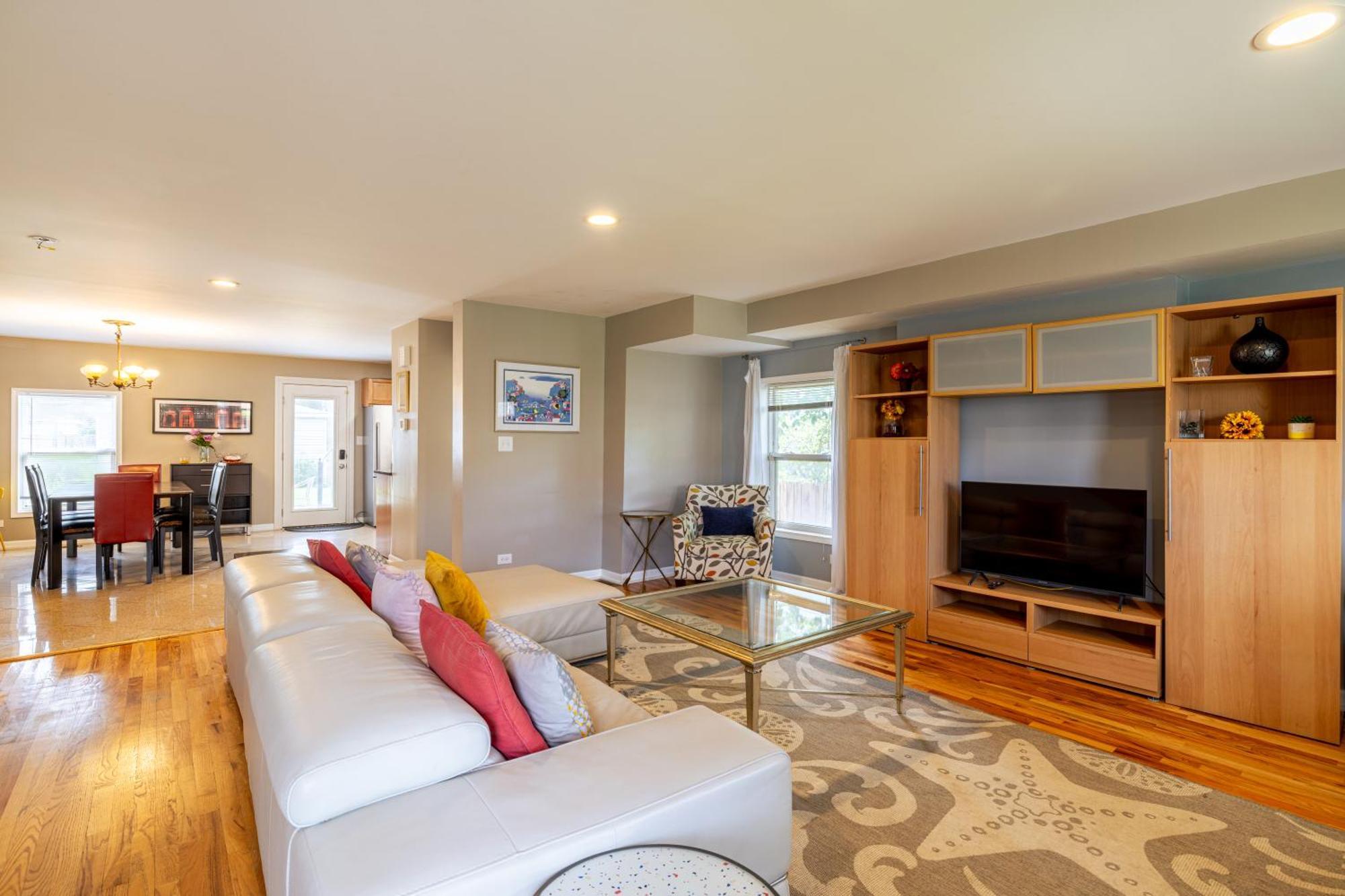 Spacious Row Home Next Transit Near Downtown W Parking Chicago Exterior foto